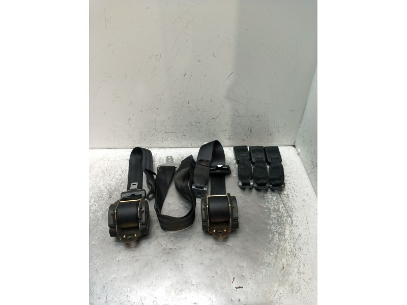 Recambio de juego cinturones trasero para peugeot 106 ii (1a_, 1c_) 1.1 i referencia OEM IAM  3P 96