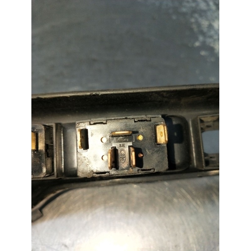 Recambio de mando elevalunas delantero izquierdo para seat ibiza ii (6k1) 1.9 sdi referencia OEM IAM  5P 99