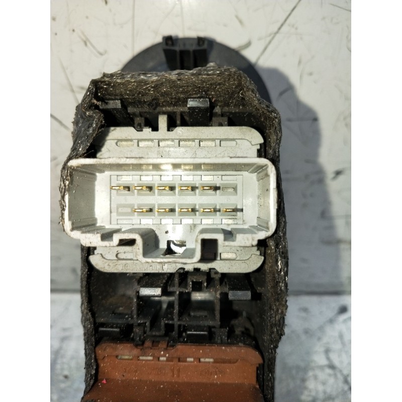 Recambio de mando elevalunas delantero izquierdo para renault scénic ii (jm0/1_) 1.9 dci (jm0g, jm12, jm1g, jm2c) referencia OEM