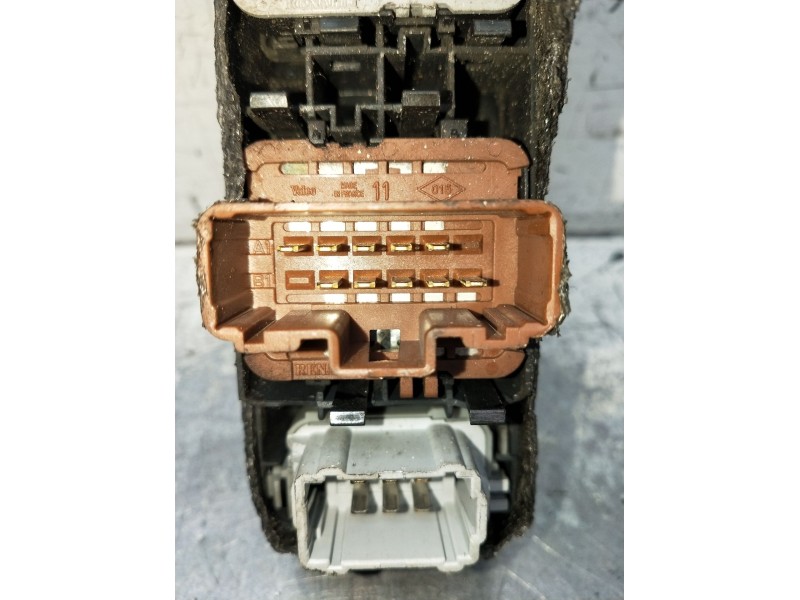 Recambio de mando elevalunas delantero izquierdo para renault scénic ii (jm0/1_) 1.9 dci (jm0g, jm12, jm1g, jm2c) referencia OEM