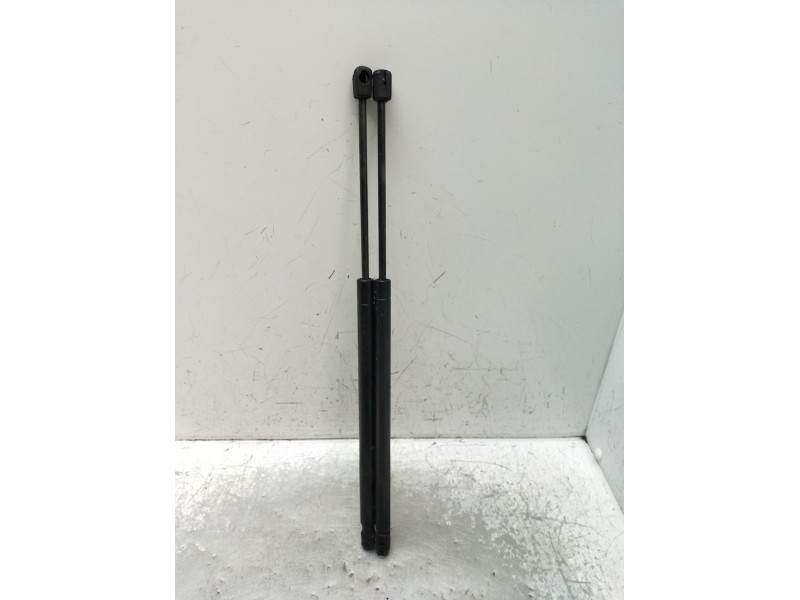 Recambio de amortiguadores maletero / porton para renault scénic ii (jm0/1_) 1.9 dci (jm0g, jm12, jm1g, jm2c) referencia OEM IAM