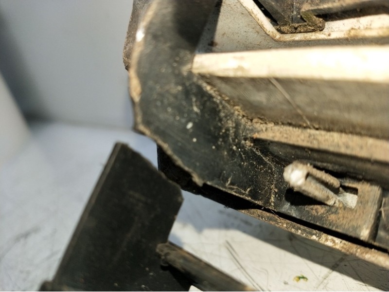 Recambio de rejilla delantera para peugeot 205 ii (20a/c) 1.7 diesel referencia OEM IAM  VER FOTOS 98