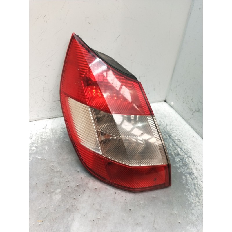 Recambio de piloto trasero izquierdo para renault scénic ii (jm0/1_) 1.9 dci (jm0g, jm12, jm1g, jm2c) referencia OEM IAM   03