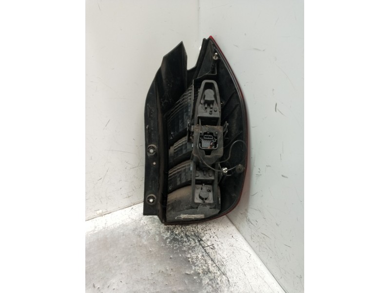 Recambio de piloto trasero izquierdo para renault scénic ii (jm0/1_) 1.9 dci (jm0g, jm12, jm1g, jm2c) referencia OEM IAM   03