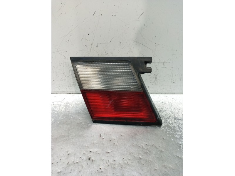 Recambio de piloto trasero izquierdo interior para nissan primera berlina (p11) 1.6 16v cat referencia OEM IAM   97