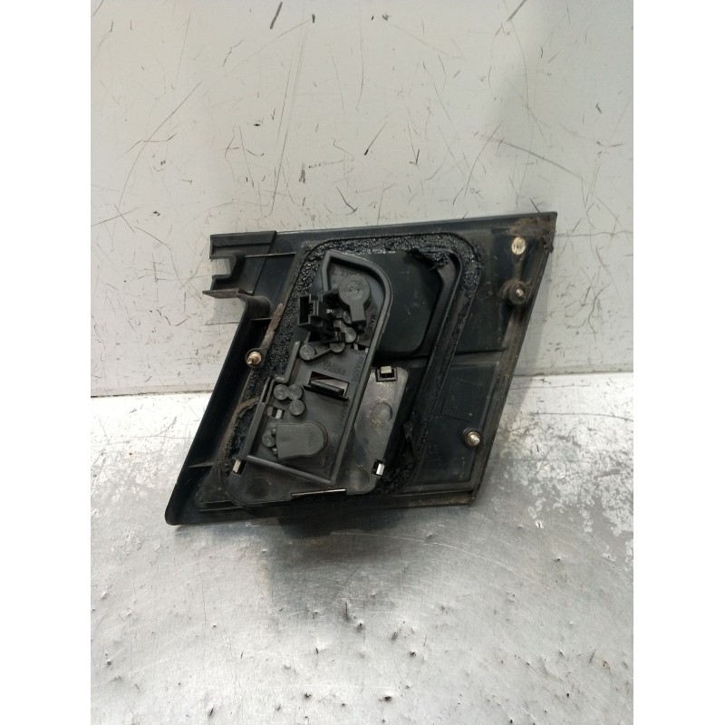 Recambio de piloto trasero izquierdo interior para nissan primera berlina (p11) 1.6 16v cat referencia OEM IAM   97