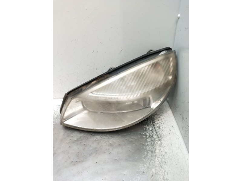 Recambio de faro izquierdo para renault scénic ii (jm0/1_) 1.9 dci (jm0g, jm12, jm1g, jm2c) referencia OEM IAM   03