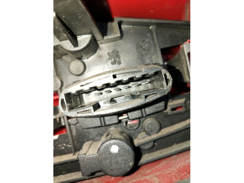 Recambio de piloto trasero derecho para peugeot 106 ii (1a_, 1c_) 1.1 i referencia OEM IAM   96