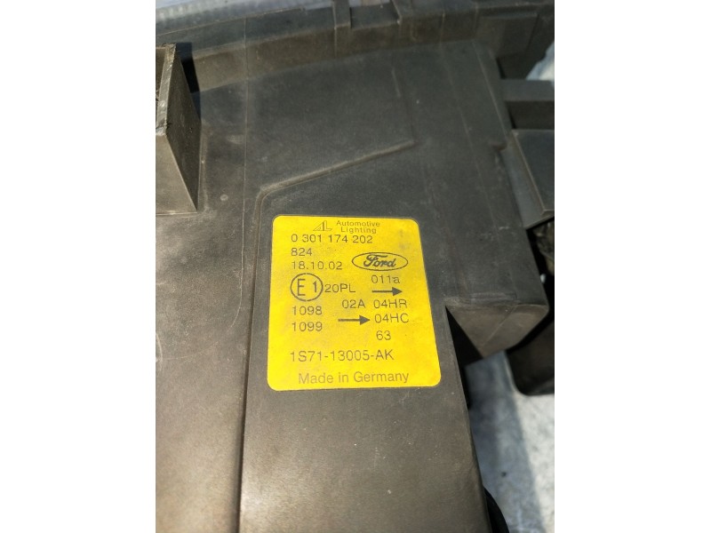 Recambio de faro derecho para ford mondeo iii (b5y) 1.8 16v referencia OEM IAM 0301174202 1S7113005AK 01