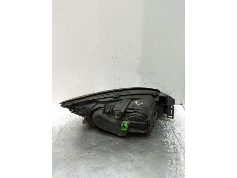 Recambio de faro izquierdo para ford mondeo iii (b5y) 1.8 16v referencia OEM IAM 0301174201 1S7113006AK 01