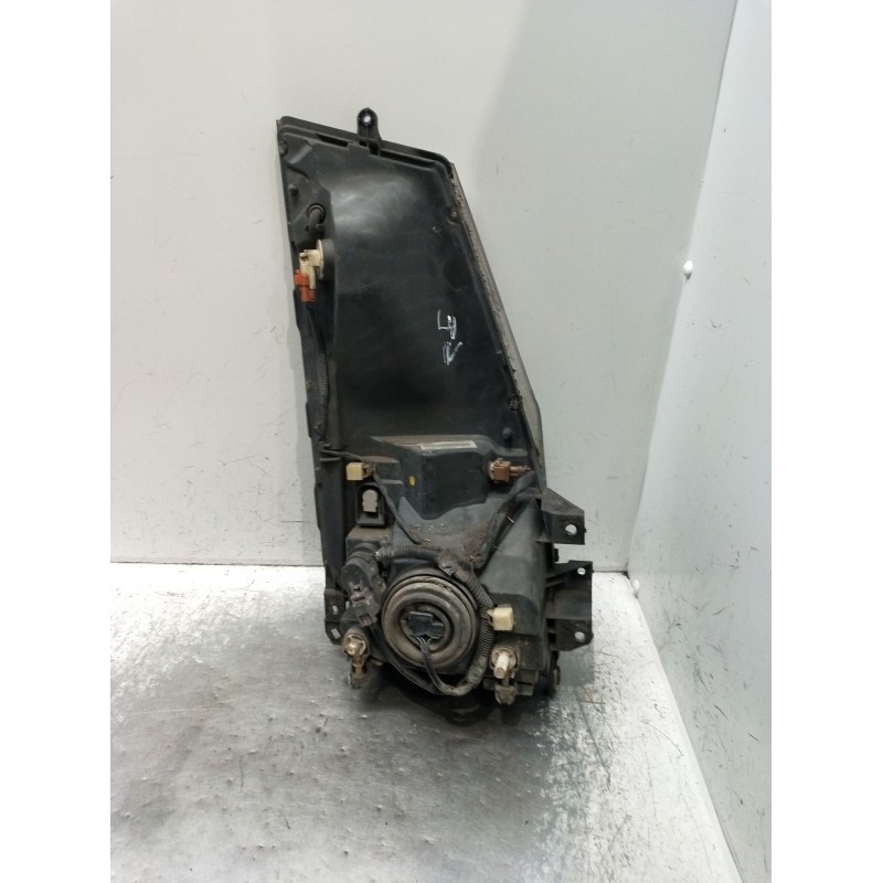 Recambio de faro izquierdo para nissan cabstar (f24m, f24w) 35.13 dci, 45.13 dci 2.5 (f24m) referencia OEM IAM 89320811 26060MB 