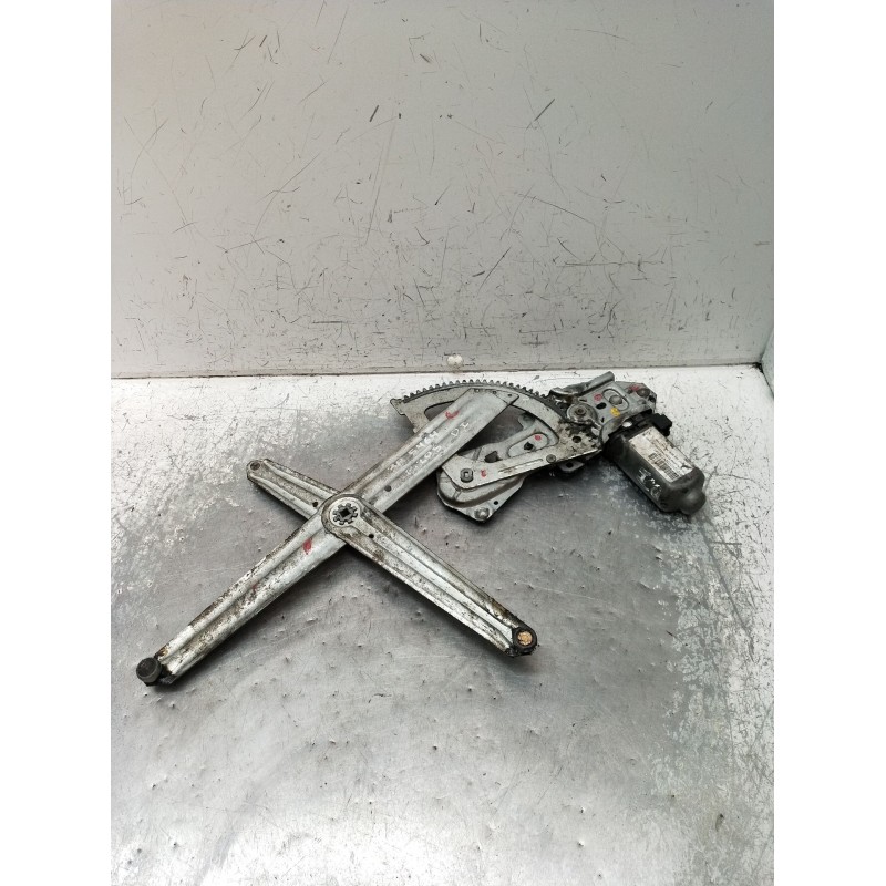 Recambio de elevalunas delantero izquierdo para peugeot 205 ii (20a/c) 1.7 diesel referencia OEM IAM  3P 98