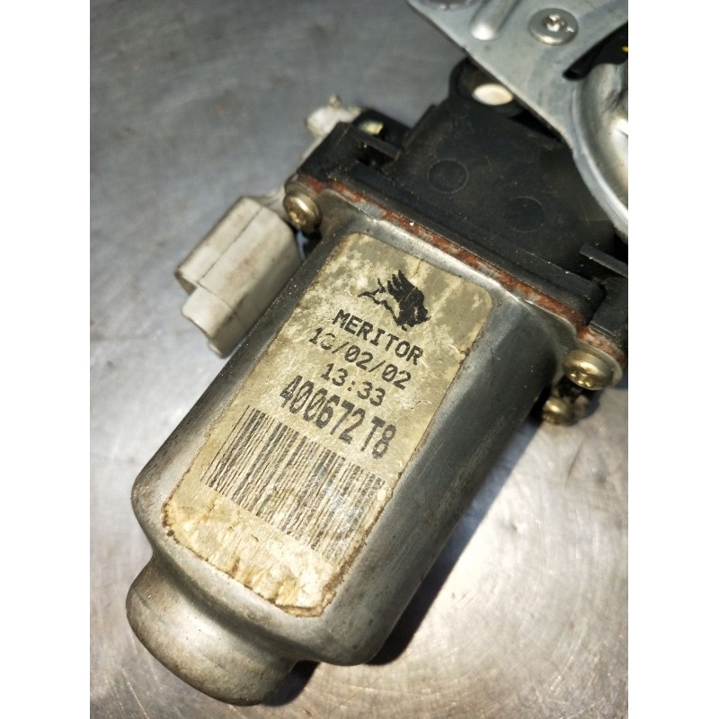 Recambio de elevalunas delantero derecho para peugeot 106 ii (1a_, 1c_) 1.1 i referencia OEM IAM 400672T8 3P 96