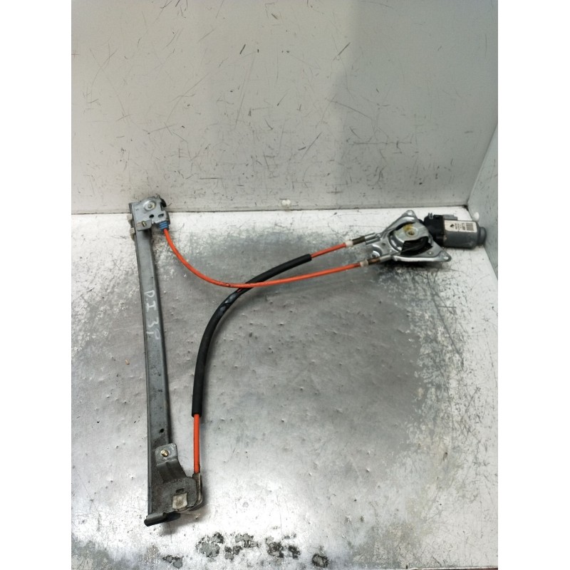 Recambio de elevalunas delantero izquierdo para peugeot 106 ii (1a_, 1c_) 1.1 i referencia OEM IAM 400671T6 3P 96