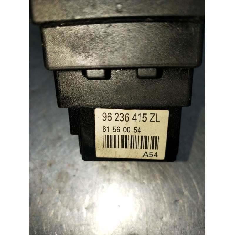 Recambio de mando luces para peugeot 106 ii (1a_, 1c_) 1.1 i referencia OEM IAM 96236415ZL 61560054 96