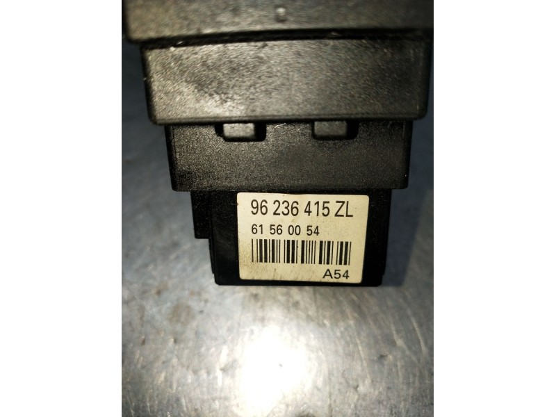 Recambio de mando luces para peugeot 106 ii (1a_, 1c_) 1.1 i referencia OEM IAM 96236415ZL 61560054 96