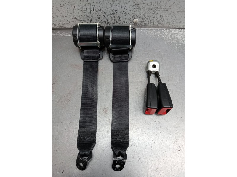 Recambio de juego cinturones trasero para seat toledo iv (kg3) 1.6 tdi referencia OEM IAM   