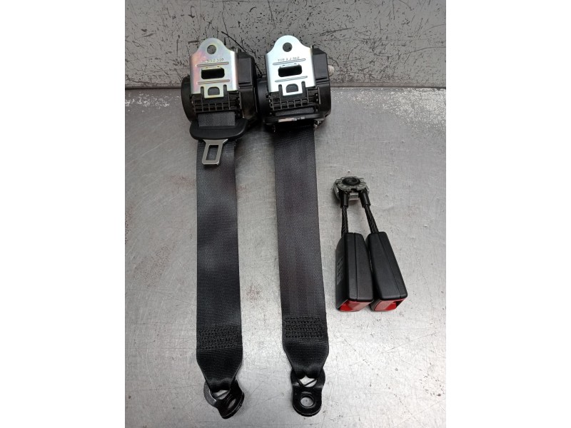 Recambio de juego cinturones trasero para seat toledo iv (kg3) 1.6 tdi referencia OEM IAM   