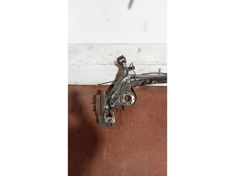 Recambio de puente trasero para toyota verso active referencia OEM IAM   DISCO / ABS