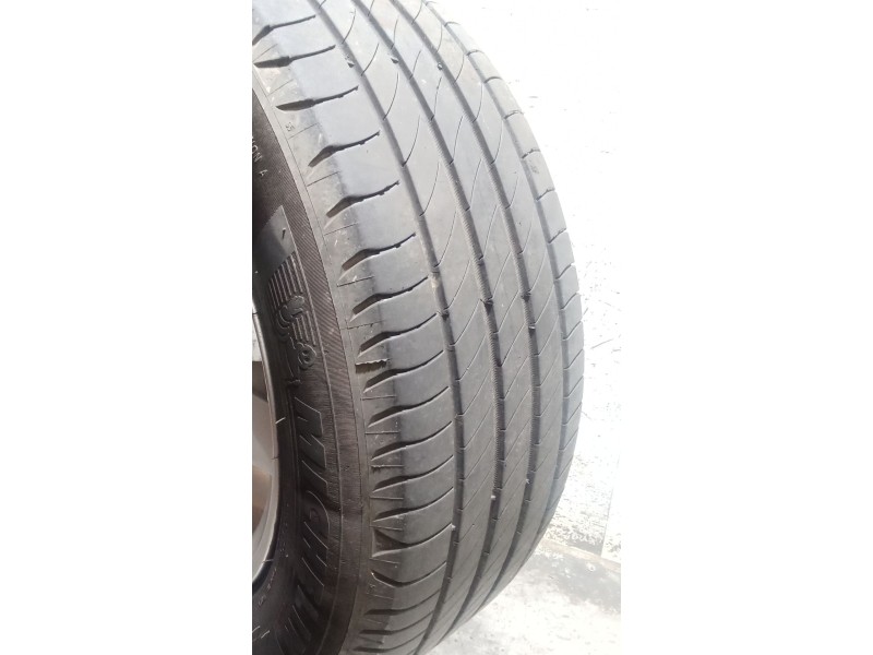 Recambio de juego llantas para peugeot 407 (6d_) 2.0 hdi 135 (6drhrh, 6drhre, 6drhrg, 6drhrj) referencia OEM IAM 205/60 R16 92H 