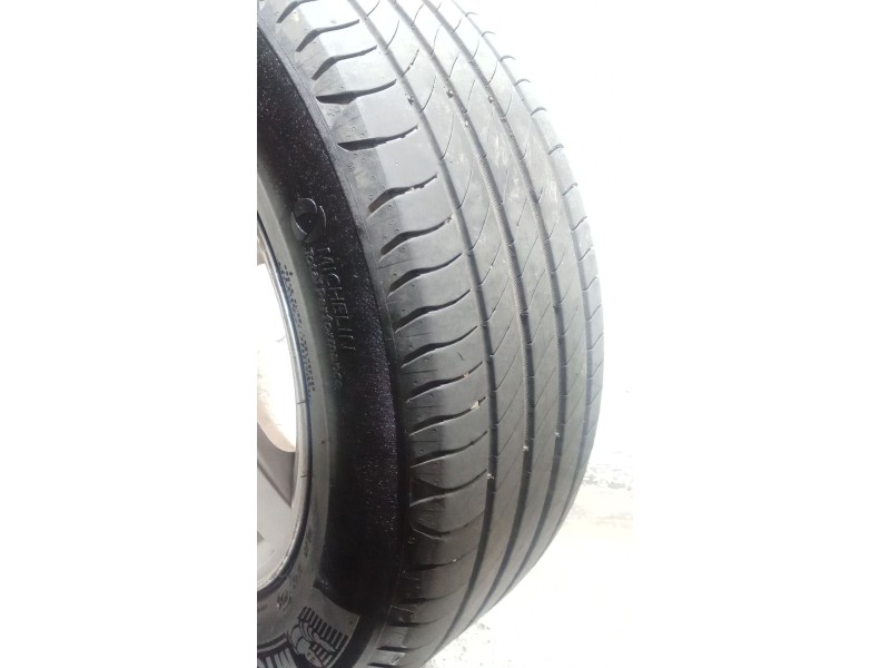 Recambio de juego llantas para peugeot 407 (6d_) 2.0 hdi 135 (6drhrh, 6drhre, 6drhrg, 6drhrj) referencia OEM IAM 205/60 R16 92H 