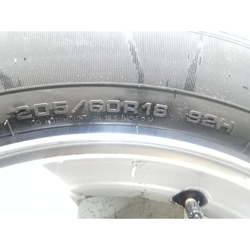 Recambio de juego llantas para peugeot 407 (6d_) 2.0 hdi 135 (6drhrh, 6drhre, 6drhrg, 6drhrj) referencia OEM IAM 205/60 R16 92H 