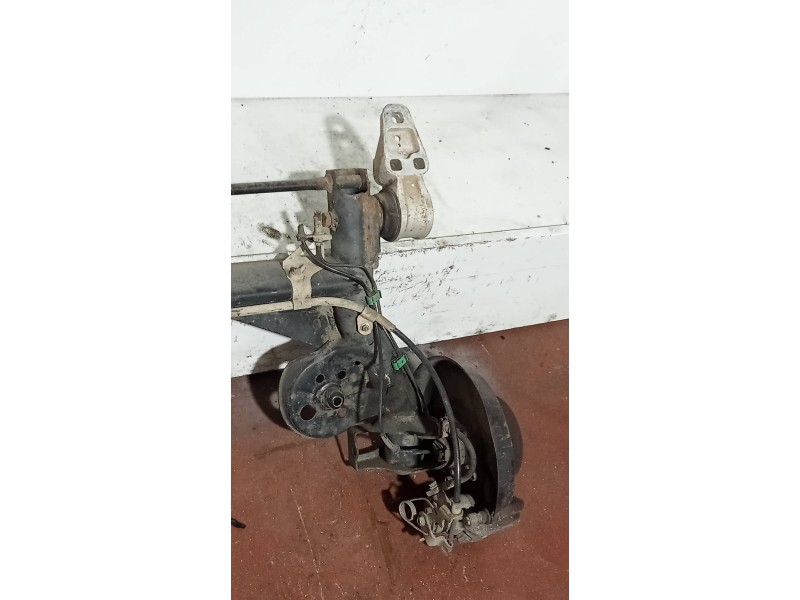 Recambio de puente trasero para volkswagen passat variant (3b5) highline referencia OEM IAM   DISCO / ABS
