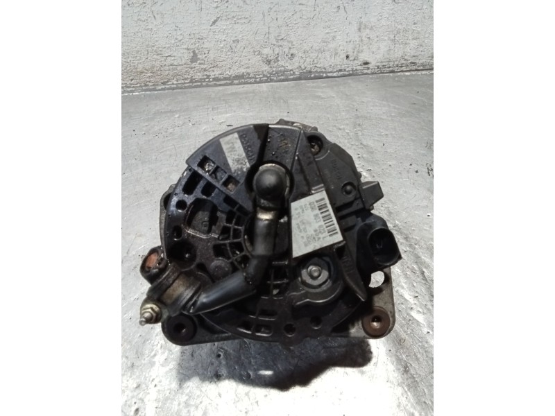 Recambio de alternador para seat leon (1m1) 1.9 tdi referencia OEM IAM 038903023L 0124325001 90A