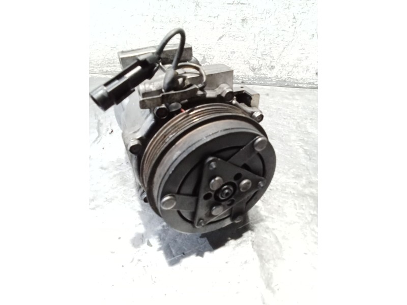 Recambio de compresor aire acondicionado para fiat ducato furgoneta (250_) 130 multijet 2,3 d 4x4 referencia OEM IAM 504384357  