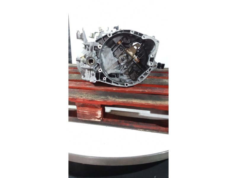 Recambio de caja cambios para peugeot 406 (8b) 2.0 hdi 110 referencia OEM IAM 20LE85 5V 0477944