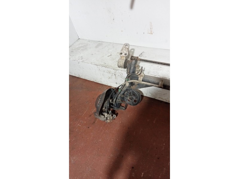 Recambio de puente trasero para volkswagen passat variant (3b5) highline referencia OEM IAM   DISCO / ABS