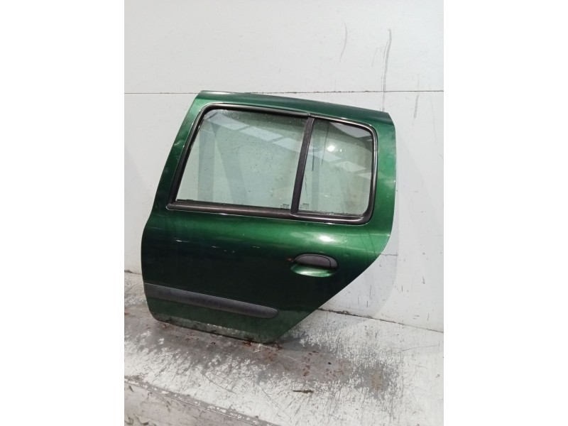 Recambio de puerta trasera izquierda para renault clio ii (bb_, cb_) 1.9 dti (b/cb0u) referencia OEM IAM  5P 00