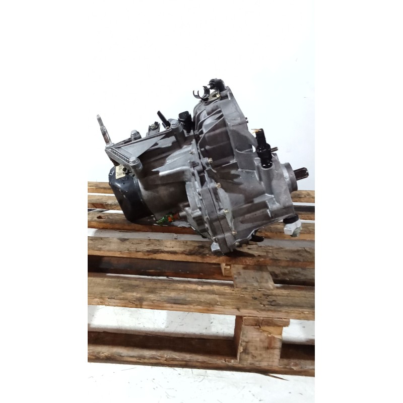 Recambio de caja cambios para renault clio ii (bb_, cb_) 1.9 dti (b/cb0u) referencia OEM IAM JB3905 5V S006736