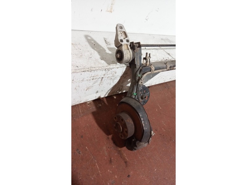 Recambio de puente trasero para volkswagen passat variant (3b5) highline referencia OEM IAM   DISCO / ABS