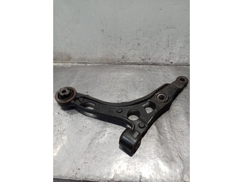 Recambio de brazo suspension inferior delantero izquierdo para fiat ducato furgoneta (250_) 130 multijet 2,3 d 4x4 referencia OE