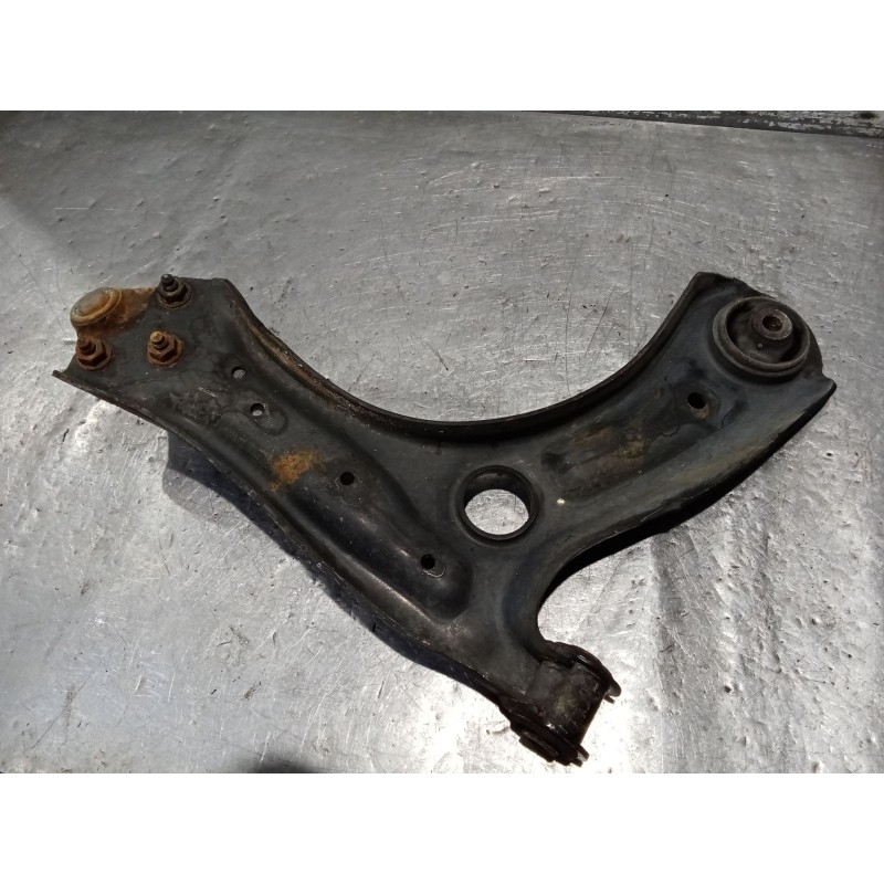Recambio de brazo suspension inferior delantero izquierdo para seat toledo iv (kg3) 1.6 tdi referencia OEM IAM   
