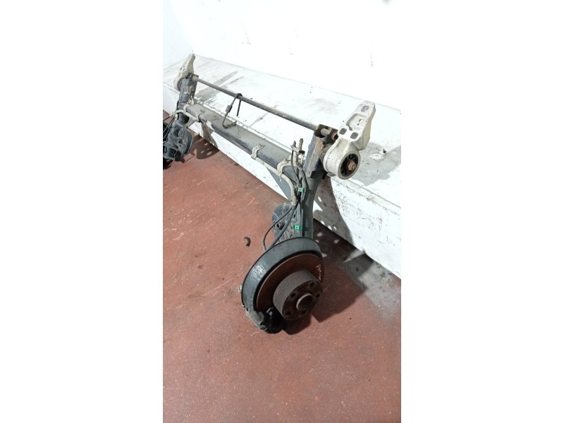 Recambio de puente trasero para volkswagen passat variant (3b5) highline referencia OEM IAM   DISCO / ABS