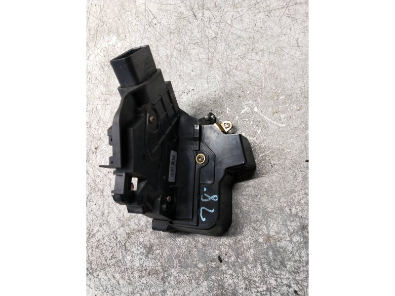 Recambio de motor cierre centralizado delantero derecho para ford focus c-max (cap) ambiente (d) referencia OEM IAM   5P