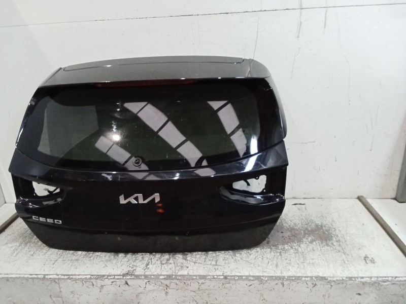 Recambio de porton trasero para kia ceed business referencia OEM IAM  5P 21