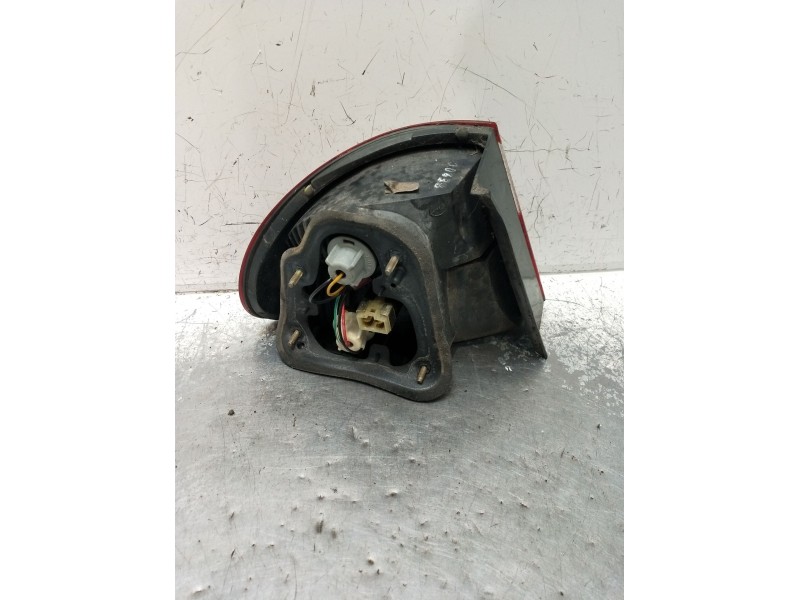 Recambio de piloto trasero derecho para daewoo lanos cool referencia OEM IAM   97