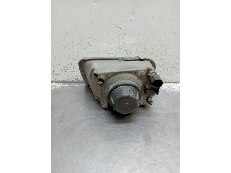 Recambio de faro derecho para renault super 5 (b/c40_) 1.1 referencia OEM IAM   89