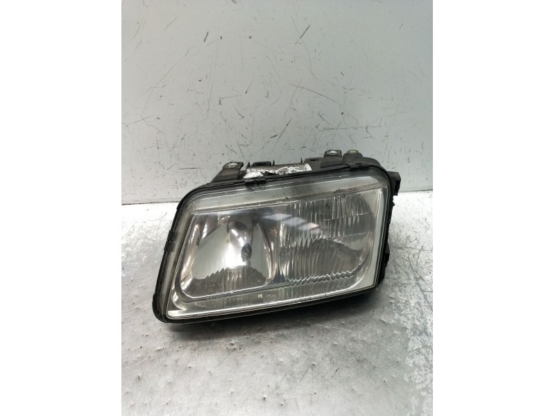 Recambio de faro izquierdo para audi a3 (8l1) 1.9 tdi referencia OEM IAM   96