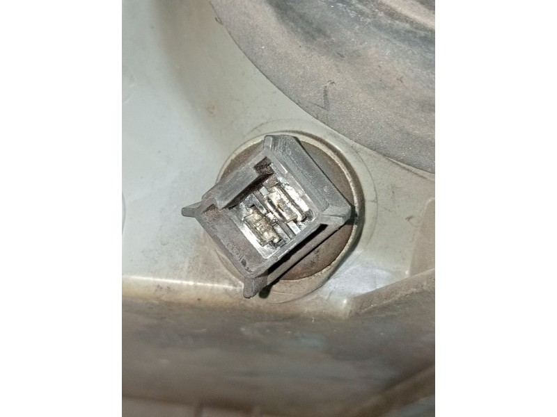 Recambio de faro izquierdo para renault super 5 (b/c40_) 1.1 referencia OEM IAM   89