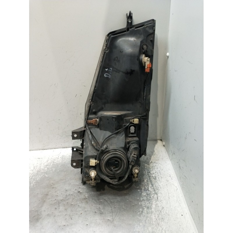 Recambio de faro derecho para nissan cabstar (f24m, f24w) 35.13 dci, 45.13 dci 2.5 (f24m) referencia OEM IAM 89320821 26010MB41A