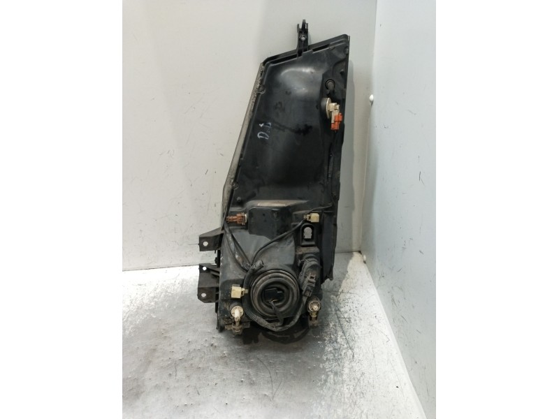 Recambio de faro derecho para nissan cabstar (f24m, f24w) 35.13 dci, 45.13 dci 2.5 (f24m) referencia OEM IAM 89320821 26010MB41A