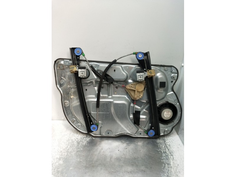 Recambio de elevalunas delantero derecho para volkswagen polo iv (9n_, 9a_) 1.4 tdi referencia OEM IAM 6Q4837756 5P 05