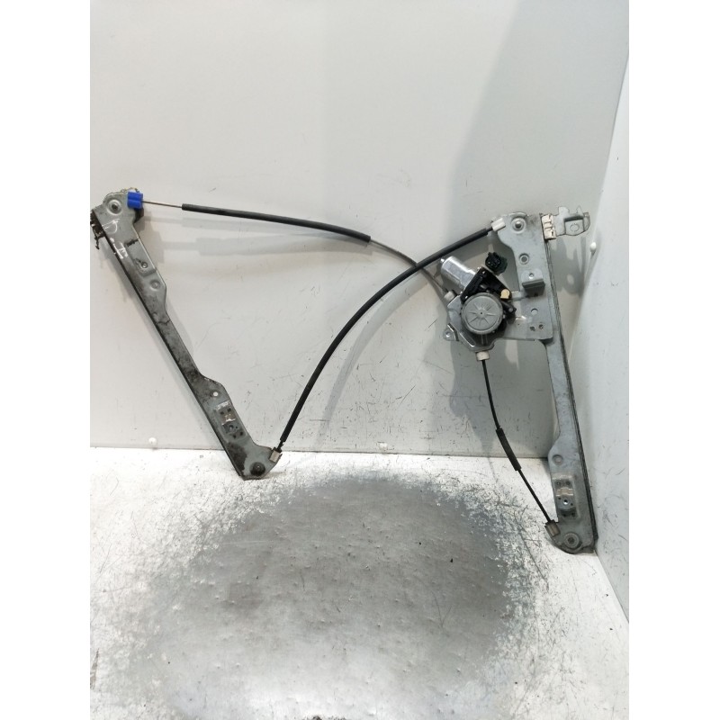 Recambio de elevalunas delantero izquierdo para nissan cabstar (f24m, f24w) 35.13 dci, 45.13 dci 2.5 (f24m) referencia OEM IAM  