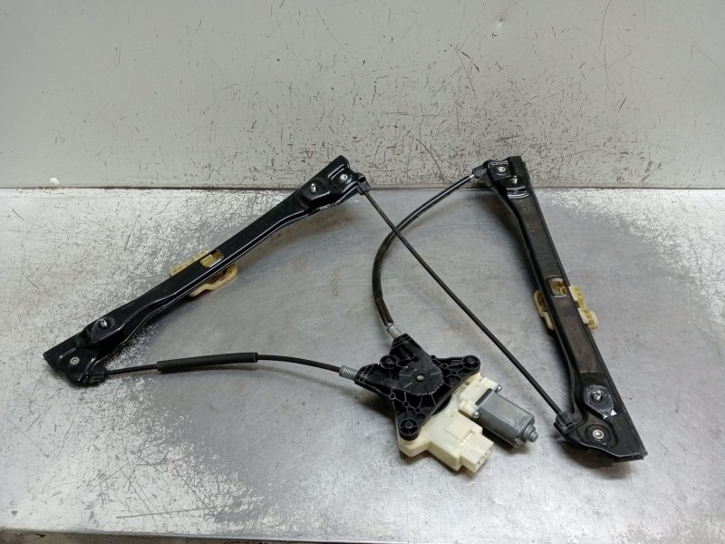 Recambio de elevalunas delantero derecho para seat toledo iv (kg3) 1.6 tdi referencia OEM IAM 5JA959812 A66993112 4030303 150020