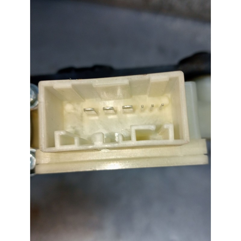 Recambio de elevalunas delantero izquierdo para seat toledo iv (kg3) 1.6 tdi referencia OEM IAM 5JA959801J A66994113 SVM4032502 