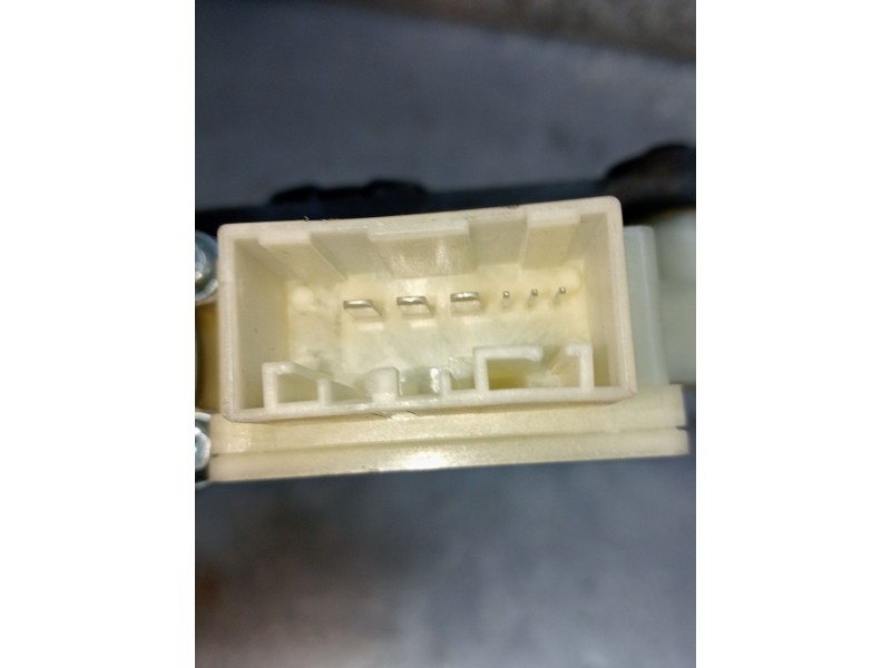 Recambio de elevalunas delantero izquierdo para seat toledo iv (kg3) 1.6 tdi referencia OEM IAM 5JA959801J A66994113 SVM4032502 